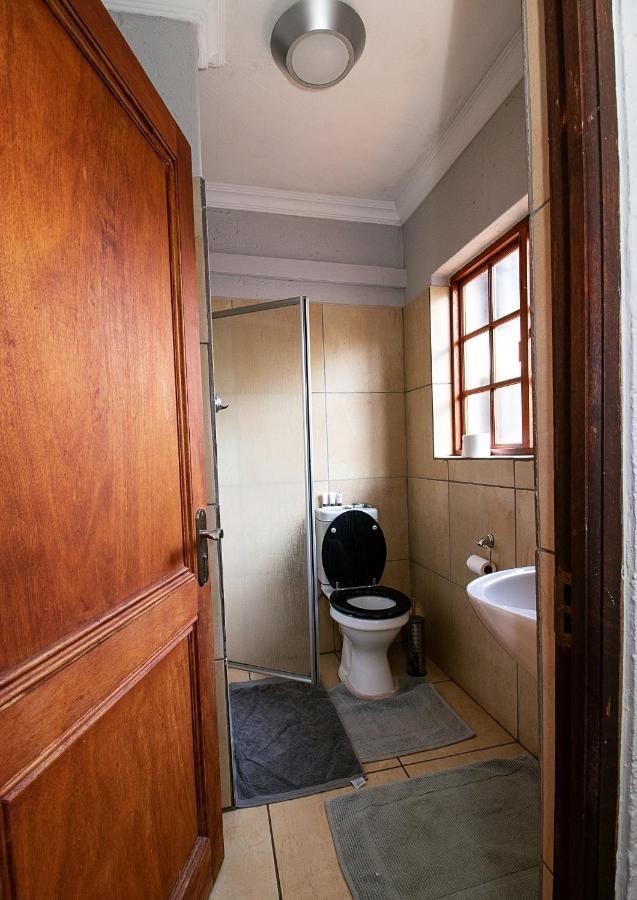 The Doors Inn Potgietersrus Extérieur photo
